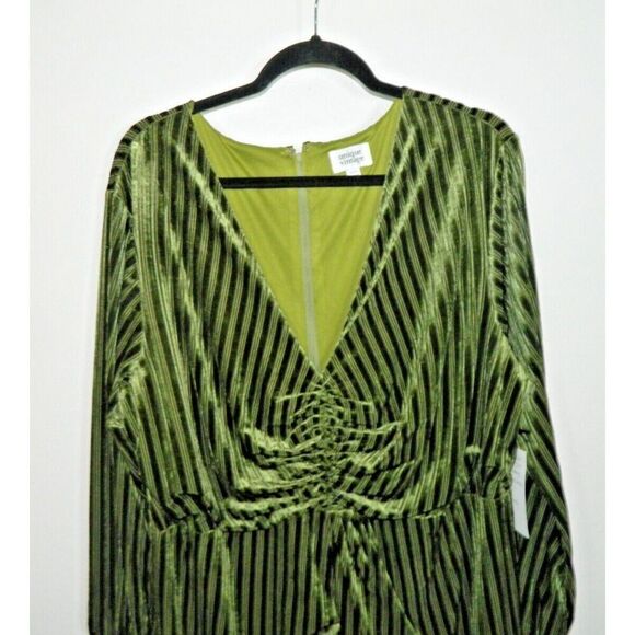 Unique Vintage Dress Plus Size 3XL/20 Moss Green Embossed Velvet Barrie Maxi - Picture 8 of 16